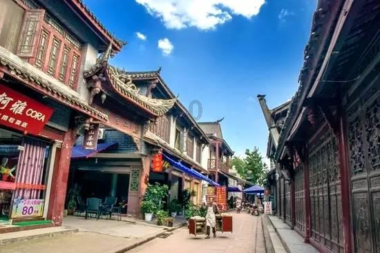 贵阳市综合行政执法局开展春节走访慰问老干部活动